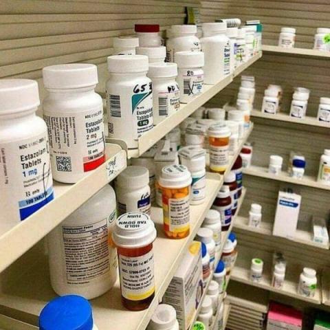 ............K�pi� GHB, metamfetam�n, MDMA, mefedr�n, efedr�n, ketam�n , diazepam